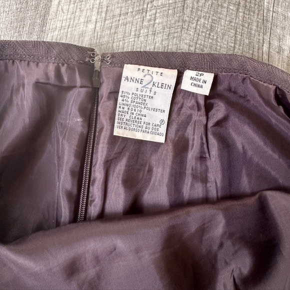 Vintage Fall Bundle: Sweaters + Skirts - S/4 - Picture 7 of 16